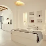 Retreat Paros, Fisherman's House, The Net Paro