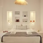 Retreat Paros, Fisherman's House, The Net